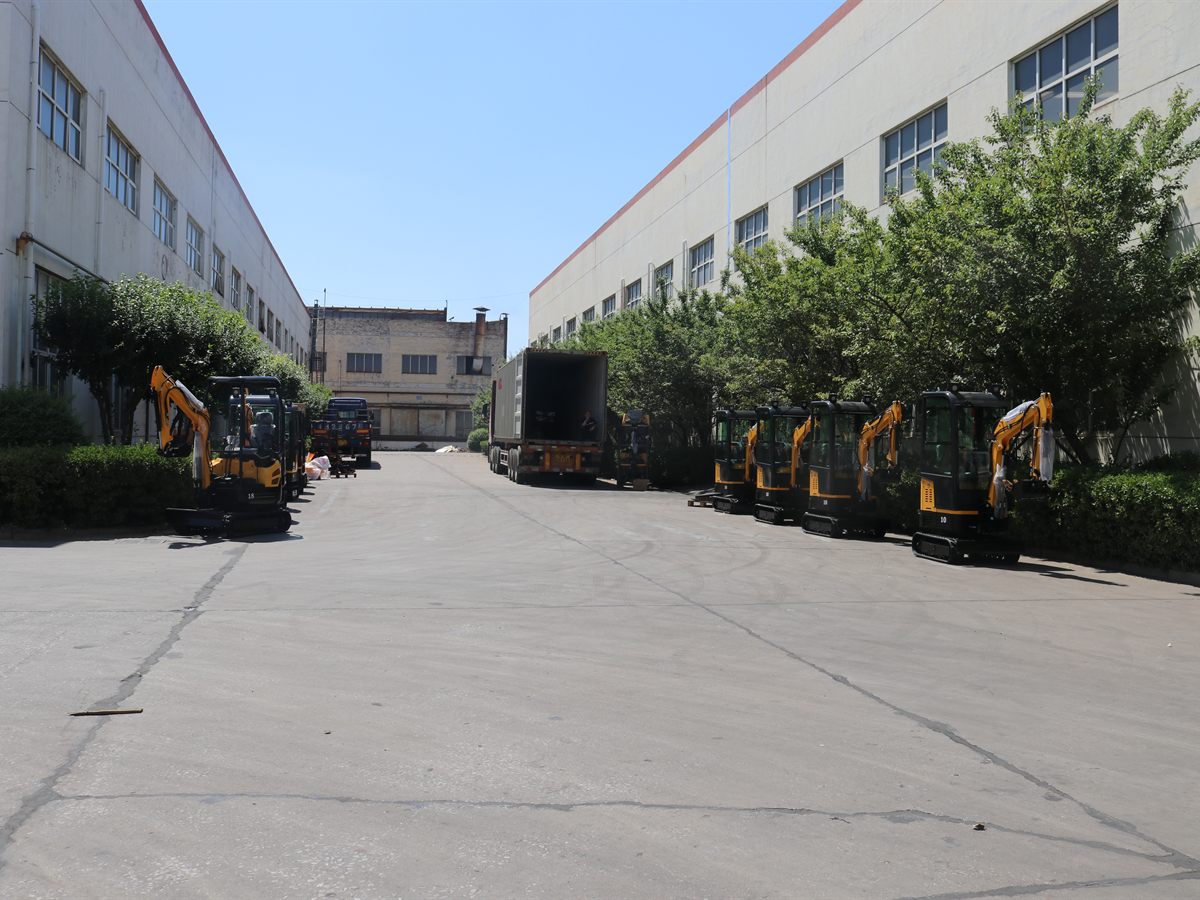 KORVA GW16 mini excavator container loading for international shipment